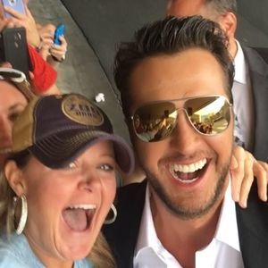 Meet your Posher, Cory